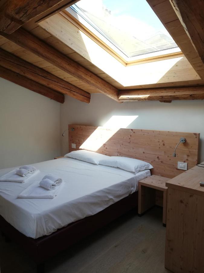 Colle Ameno Room And Breakfast Роверето Экстерьер фото